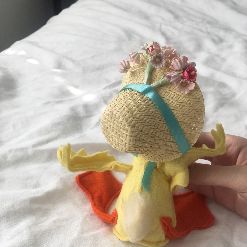 Bundle of Anna Lee Easter/Spring Dolls - Picture 6 of 11